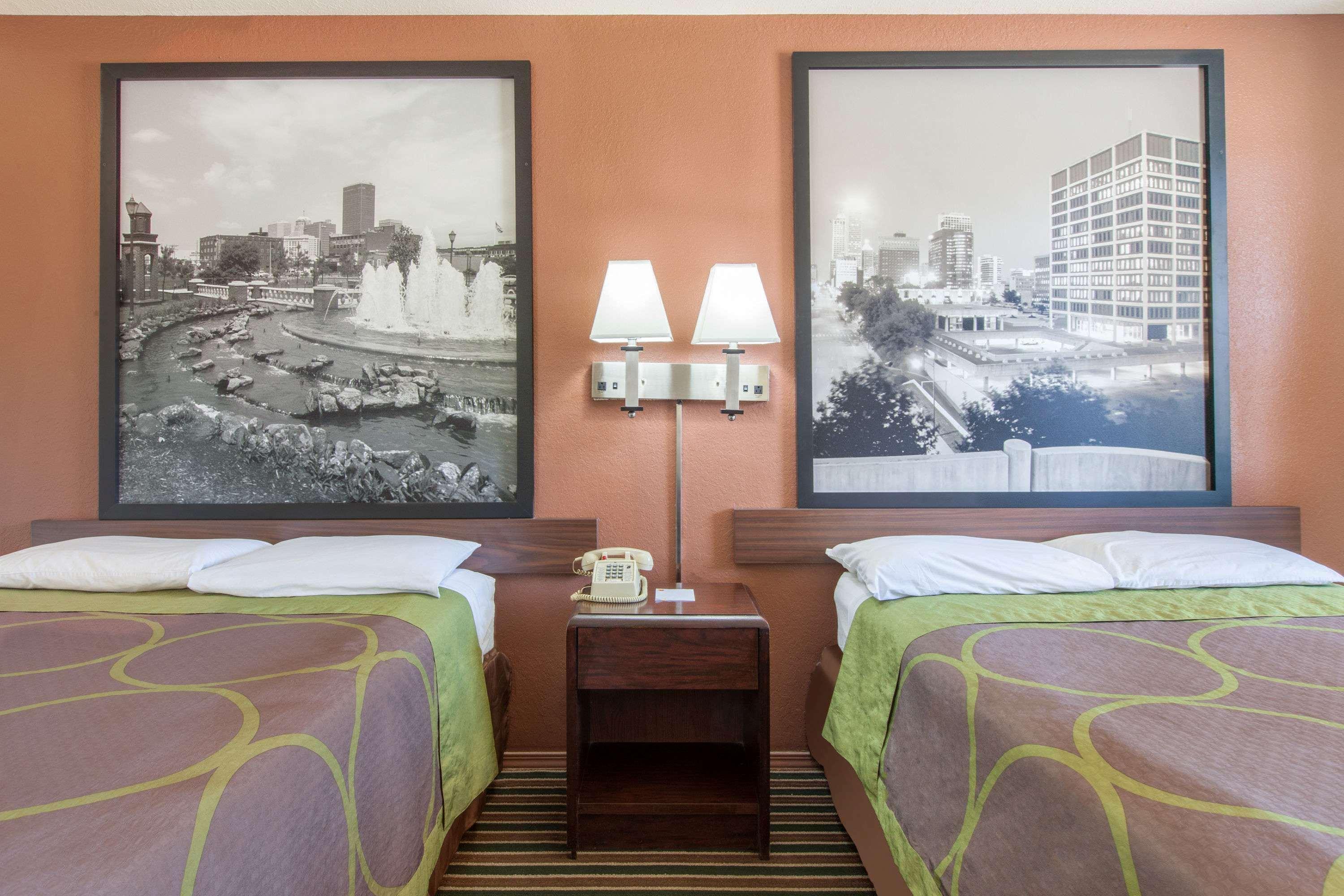 Rodeway Inn Маскоги Экстерьер фото